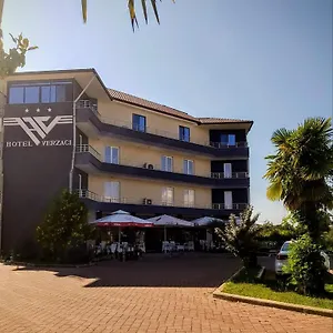 verzaci-hotel.albaniahotels.org/