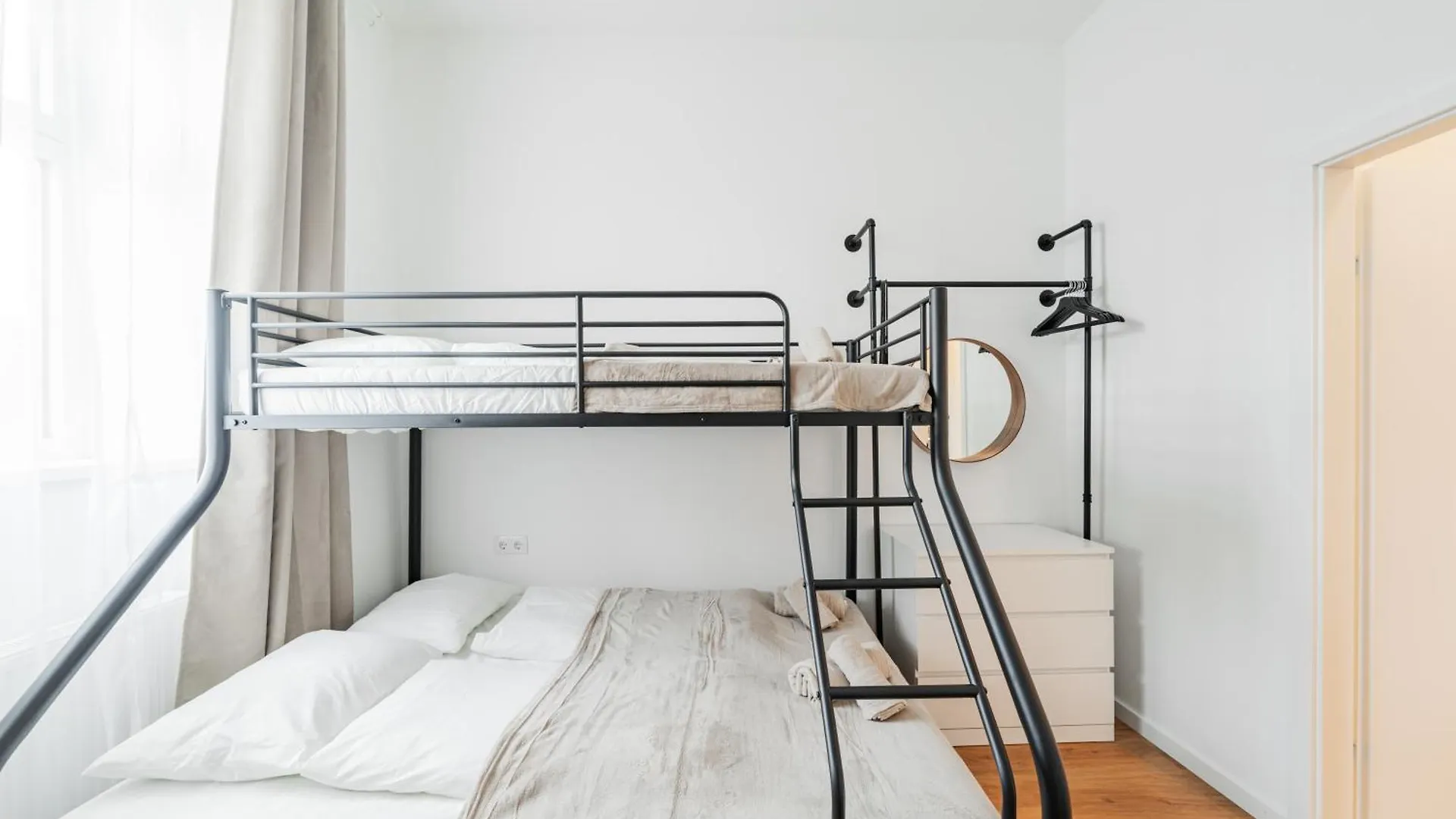 Modern Central City Rooms Vienna 0*,  Austria