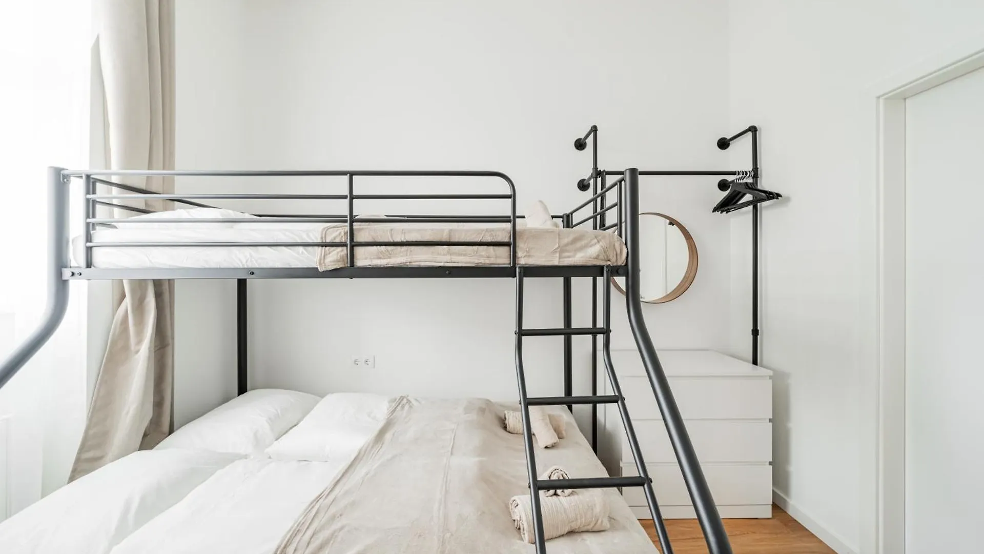 Modern Central City Rooms Bécs 0*,
